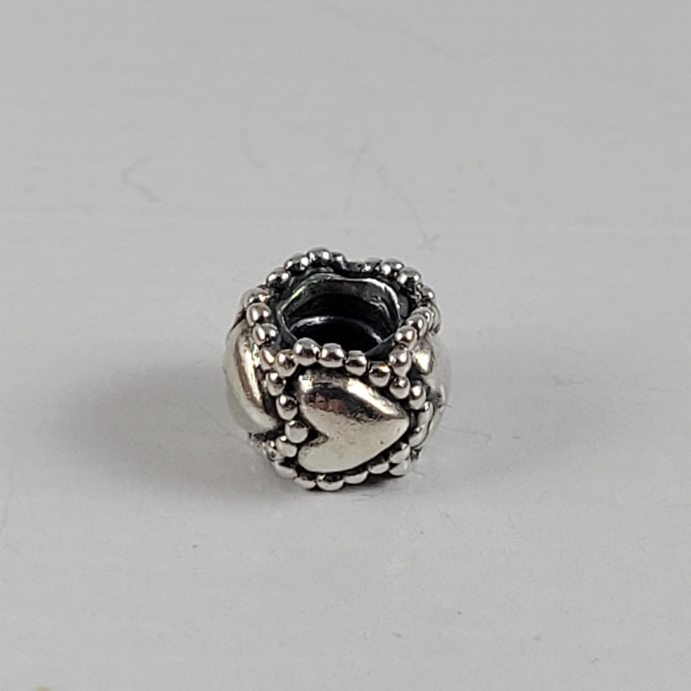 Pandora Silver Heart Charm ❤ - Picture 4 of 4